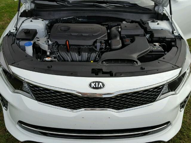 5XXGT4L36JG190261 - 2018 KIA OPTIMA WHITE photo 7