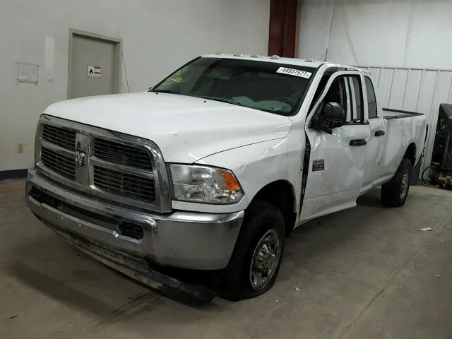 3C6UD5HL3CG305775 - 2012 DODGE RAM 2500 S WHITE photo 2
