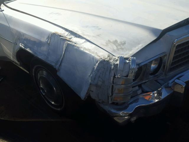 7J62H201065 - 1977 FORD LTD GRAY photo 9