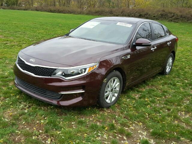 5XXGT4L30JG191325 - 2018 KIA OPTIMA BURGUNDY photo 2