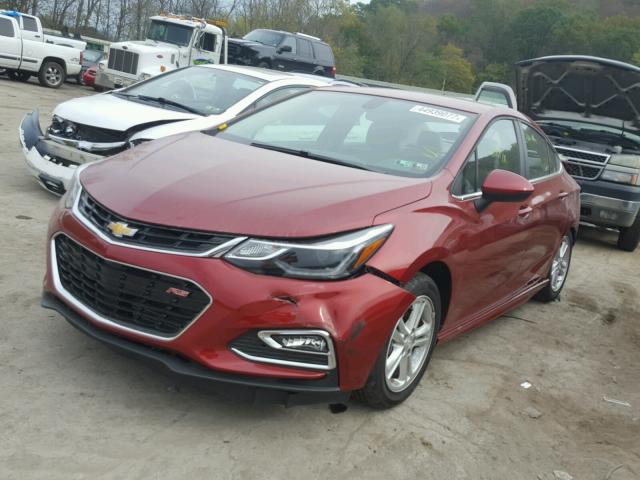 1G1BE5SM0H7150421 - 2017 CHEVROLET CRUZE LT RED photo 2