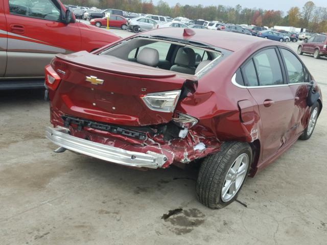 1G1BE5SM0H7150421 - 2017 CHEVROLET CRUZE LT RED photo 4