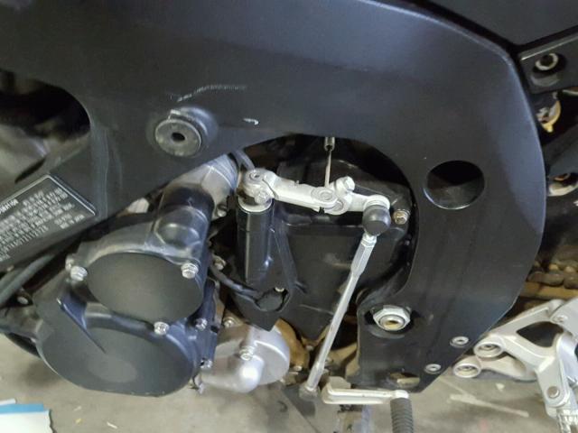 JS1GR7KA072112728 - 2007 SUZUKI GSX-R750 TWO TONE photo 7