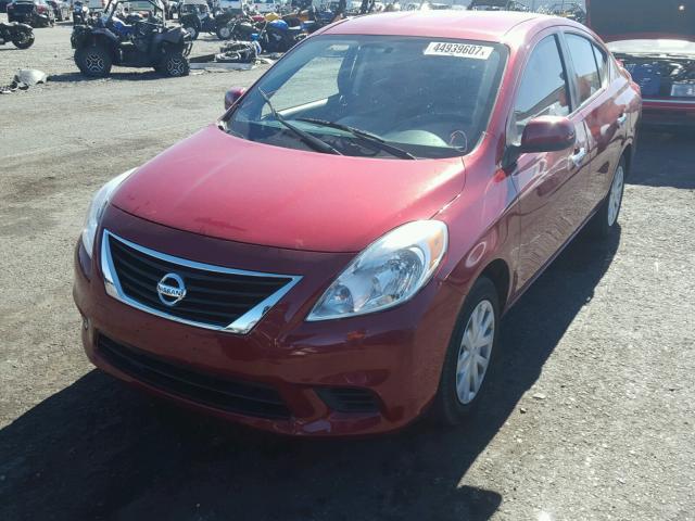 3N1CN7AP7DL869449 - 2013 NISSAN VERSA S Qırmızı foto 2