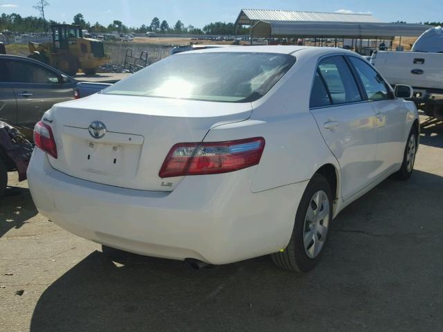 JTNBE46K973054928 - 2007 TOYOTA CAMRY NEW WHITE photo 4