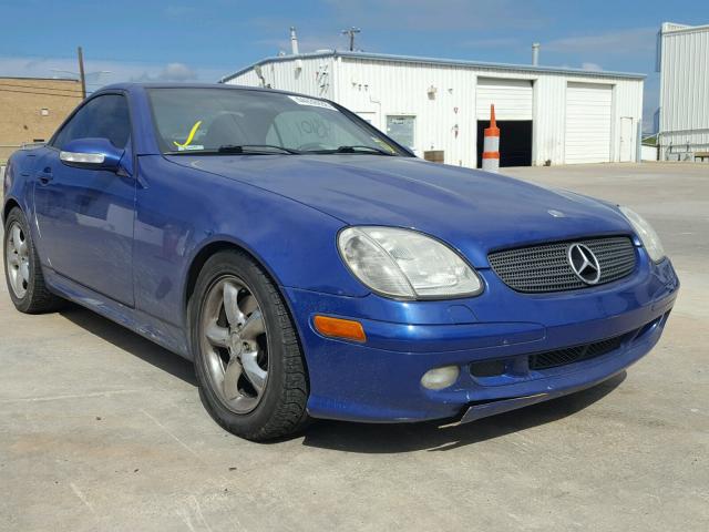 WDBKK65F62F251767 - 2002 MERCEDES-BENZ SLK 320 BLUE photo 1