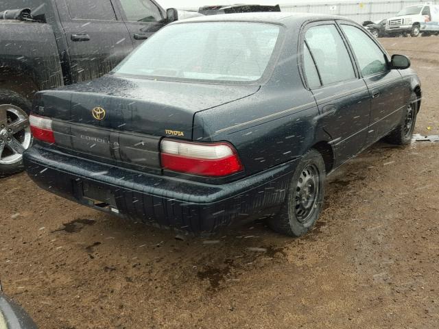 1NXBA02E2VZ528021 - 1997 TOYOTA COROLLA GREEN photo 4