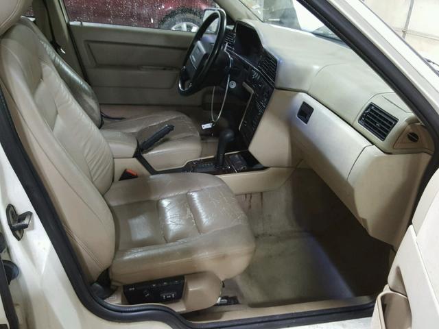 YV1LS5724T1303979 - 1996 VOLVO 850 Սպիտակ լուսանկար 5