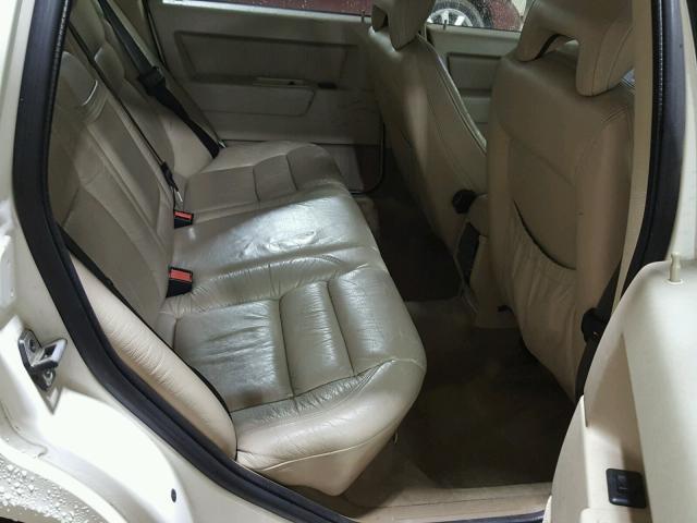 YV1LS5724T1303979 - 1996 VOLVO 850 Սպիտակ լուսանկար 6