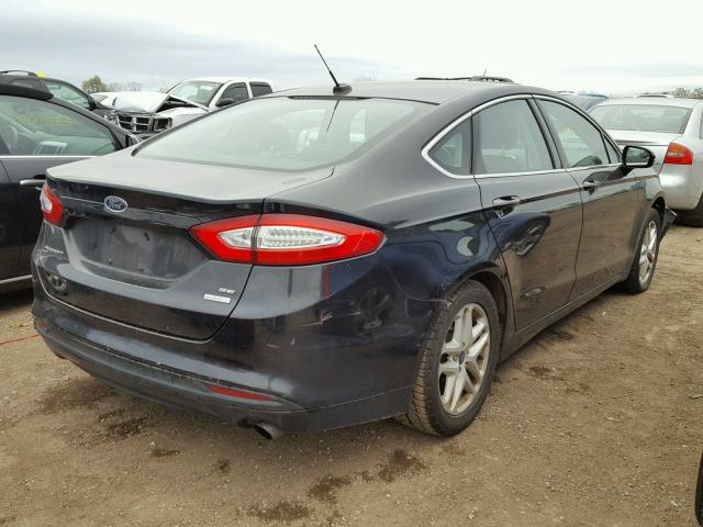 1FA6P0HD6E5404630 - 2014 FORD FUSION SE BLACK photo 4