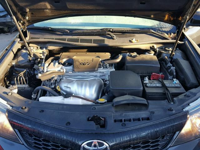 4T1BF1FK5DU672684 - 2013 TOYOTA CAMRY 黑色 照片 7