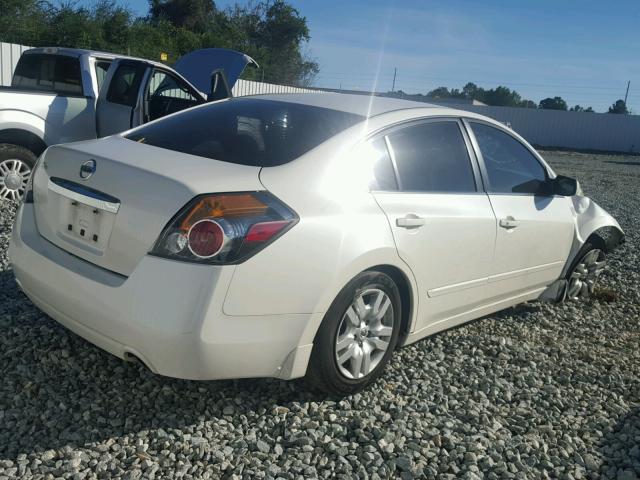 1N4AL2AP0AN553292 - 2010 NISSAN ALTIMA BAS WHITE photo 4