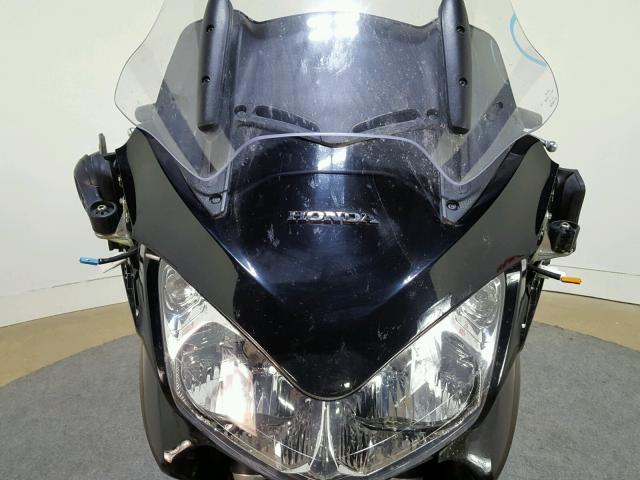 JH2SC5110CK000097 - 2012 HONDA ST1300 A BLACK photo 17