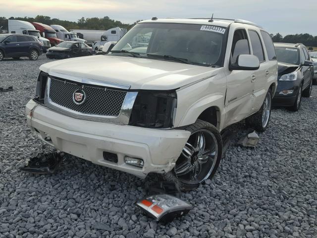 1GYEK63N04R215349 - 2004 CADILLAC ESCALADE L WHITE photo 2