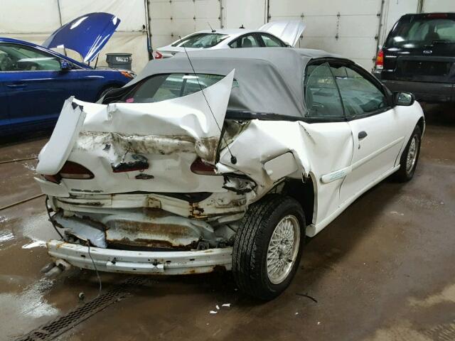 4G1JF32T4XB901552 - 1999 CHEVROLET CAVALIER Z WHITE photo 4