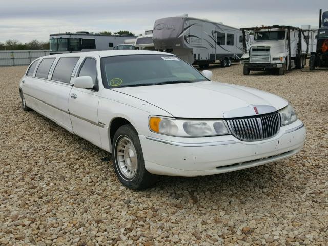 1L1FM81WXXY663634 - 1999 LINCOLN TOWN CAR WHITE photo 1