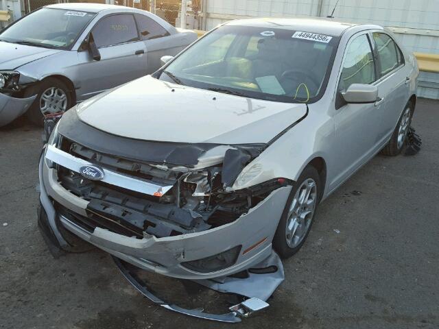 3FAHP0HA3AR311246 - 2010 FORD FUSION SE GOLD photo 2