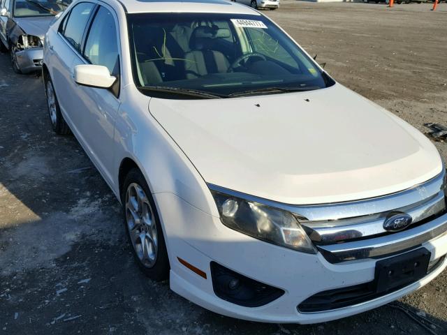 3FAHP0HA5AR115941 - 2010 FORD FUSION SE WHITE photo 1