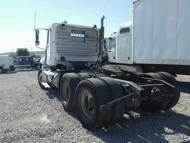 1FUJF0CVX5LU56693 - 2005 FREIGHTLINER COLUMBIA 1 WHITE photo 3