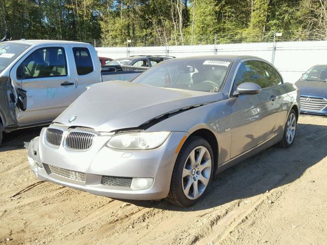 WBAWL73599P182753 - 2009 BMW 335 I GRAY photo 2