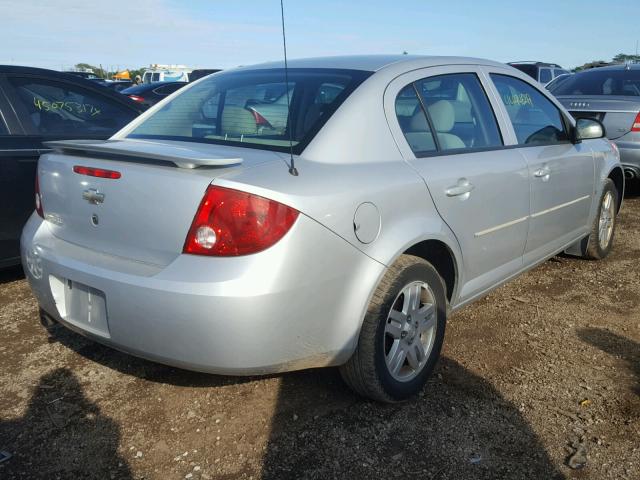 1G1AL58F267664407 - 2006 CHEVROLET COBALT LT GRAY photo 4