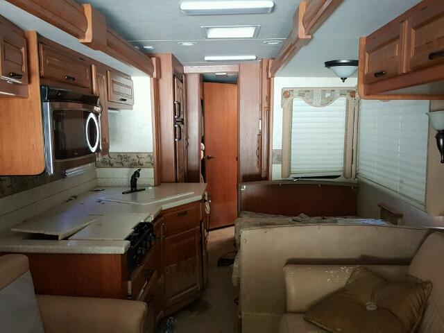 4UZAB2DT48CAB4678 - 2008 FREIGHTLINER CHASSIS BROWN photo 6