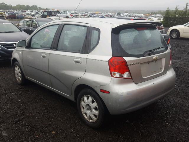 KL1TD62695B411244 - 2005 CHEVROLET AVEO BASE Srebrny zdjęcie 3