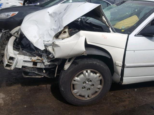 2G1WL52M0V1161855 - 1997 CHEVROLET LUMINA BAS თეთრი ფოტო 9