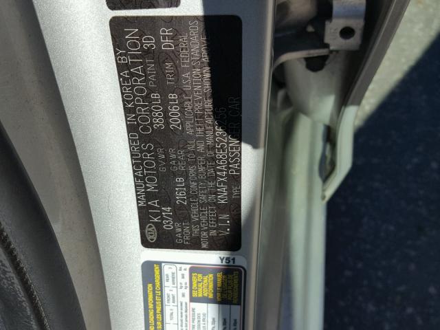 KNAFX4A68E5236256 - 2014 KIA FORTE LX SILVER photo 10