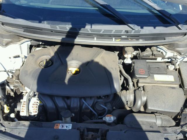 KNAFX4A68E5236256 - 2014 KIA FORTE LX SILVER photo 7