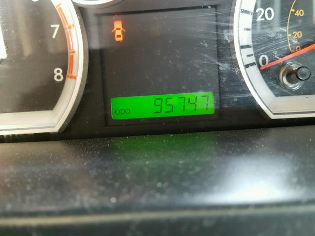 KL1TD5DE9AB126021 - 2010 CHEVROLET AVEO LS BLACK photo 8