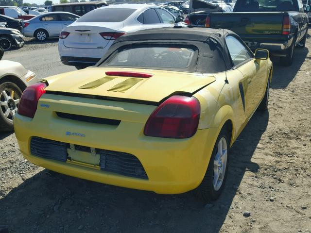 JTDFR320420052636 - 2002 TOYOTA MR2 SPYDER YELLOW photo 4