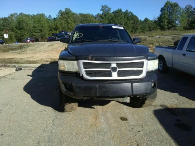 1D7HE48NX8S524354 - 2008 DODGE DAKOTA QUA GRAY photo 9