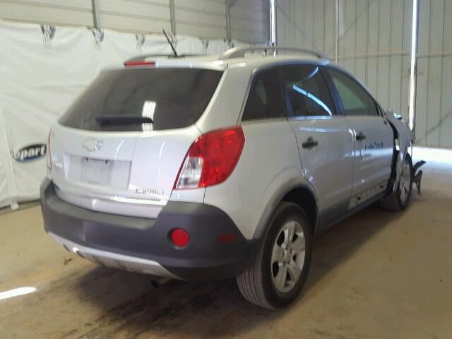 3GNAL1EK1ES639894 - 2014 CHEVROLET CAPTIVA LS 银色 照片 4