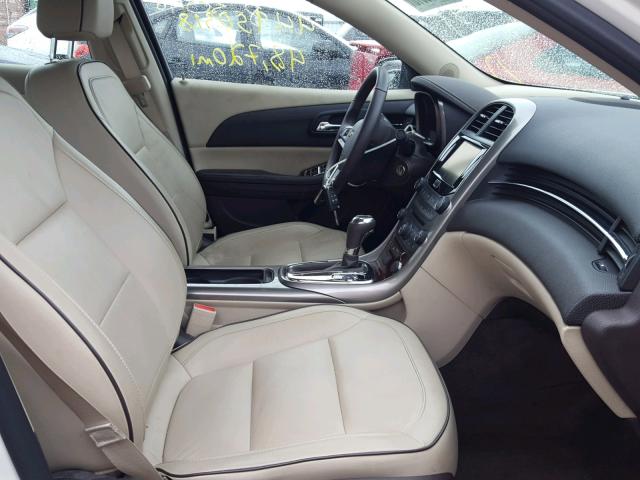 1G11G5SX3DF230201 - 2013 CHEVROLET MALIBU 3LT 白色 照片 5