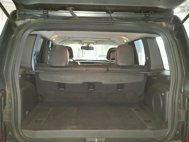 1J4PN5GK3BW570265 - 2011 JEEP LIBERTY LI BLACK photo 9