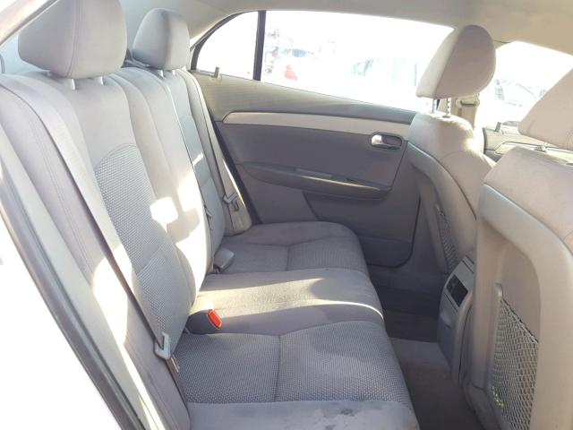 1G1ZC5E03AF232913 - 2010 CHEVROLET MALIBU 1LT WHITE photo 6