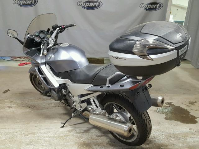 JYARP07E94A002037 - 2004 YAMAHA FJR1300 GRAY photo 3