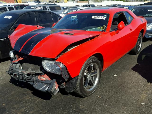 2B3CJ4DV9AH190158 - 2010 DODGE CHALLENGER RED photo 2