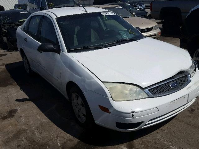 1FAFP34N47W132625 - 2007 FORD FOCUS ZX4 WHITE photo 1