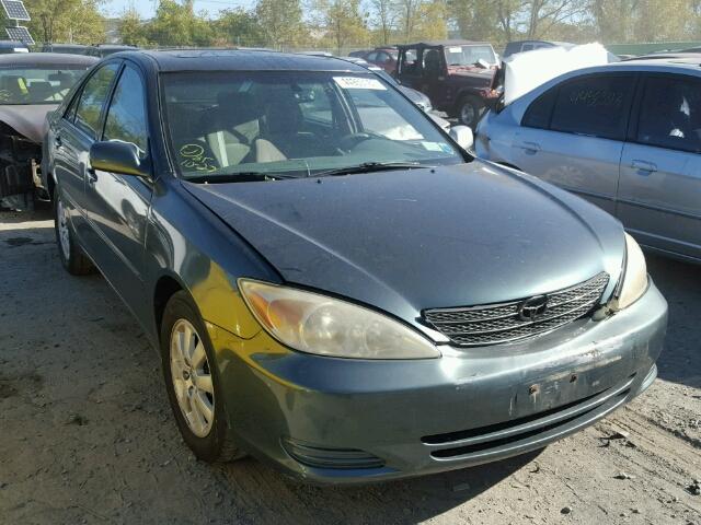 4T1BE30K82U530608 - 2002 TOYOTA CAMRY LE GREEN photo 1