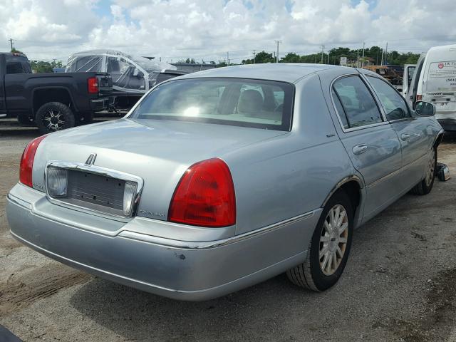 1LNHM81W17Y612000 - 2007 LINCOLN TOWN CAR S BLUE photo 4