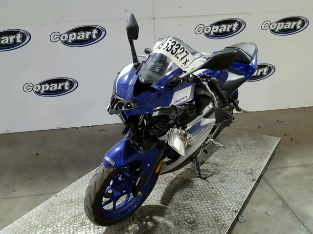 MH3RH06Y8FK005619 - 2015 YAMAHA YZFR3 BLUE photo 2