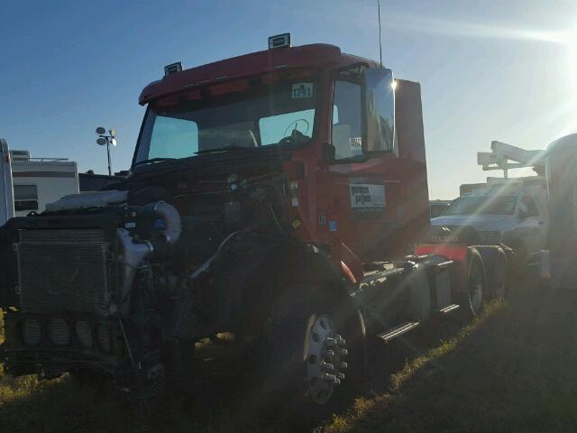 4V4NC9EH1GN963362 - 2016 VOLVO VN VNL RED photo 2
