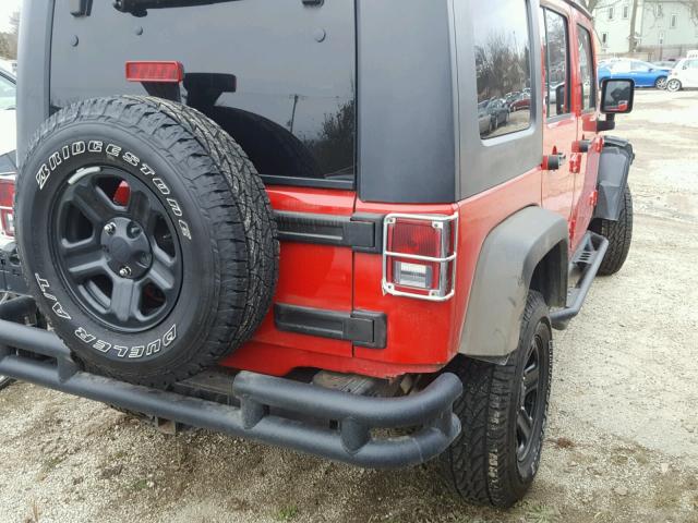 1J4GA39138L559958 - 2008 JEEP WRANGLER U RED photo 4