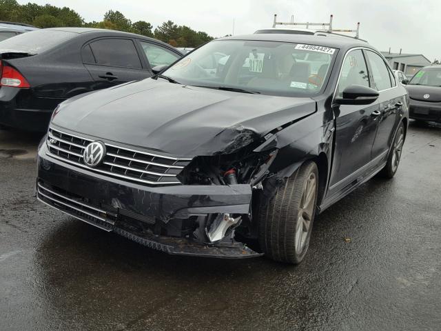 1VWDT7A31HC068809 - 2017 VOLKSWAGEN PASSAT R-L BLACK photo 2