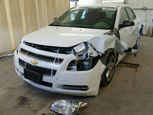 1G1ZG57B894109148 - 2009 CHEVROLET MALIBU LS თეთრი ფოტო 2