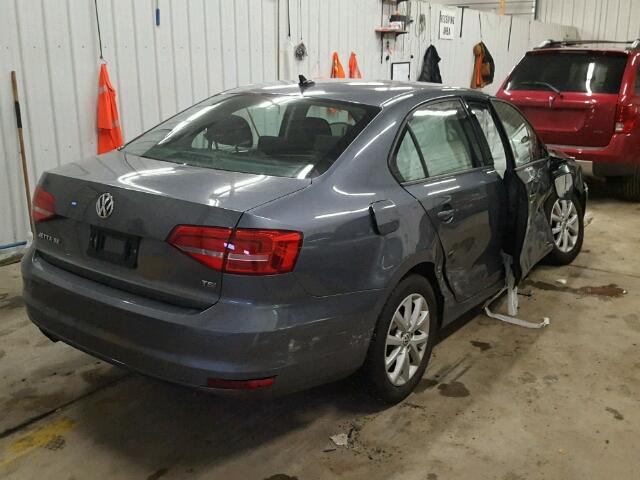 3VWD17AJ2FM267092 - 2015 VOLKSWAGEN JETTA SE GRAY photo 4