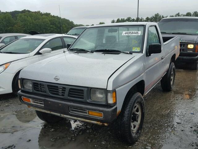 1N6SD11Y2RC380880 - 1994 NISSAN TRUCK XE GRAY photo 2