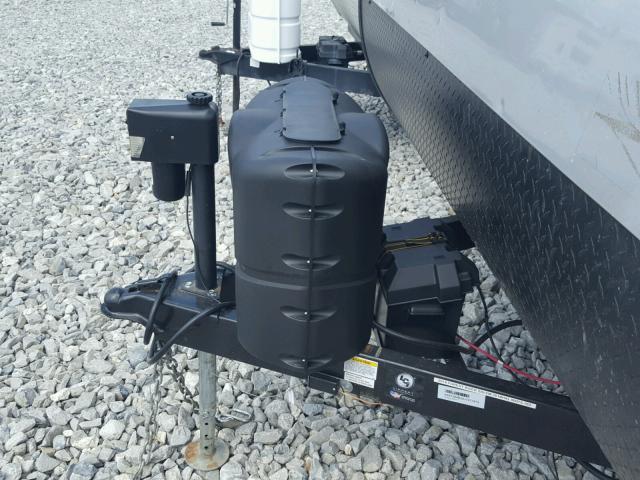 4X4TSMB20J7417473 - 2018 SALM FOREST RIV TWO TONE photo 7